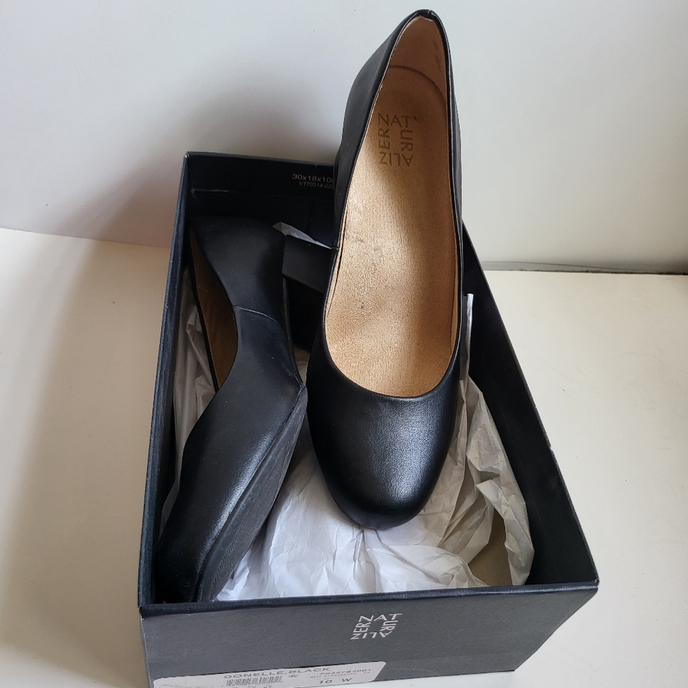 Naturalizer shoes